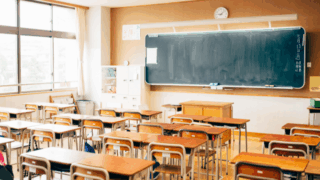 学生時代の恩師や当時の先生に会いたい：再会を果たすための人探し調査